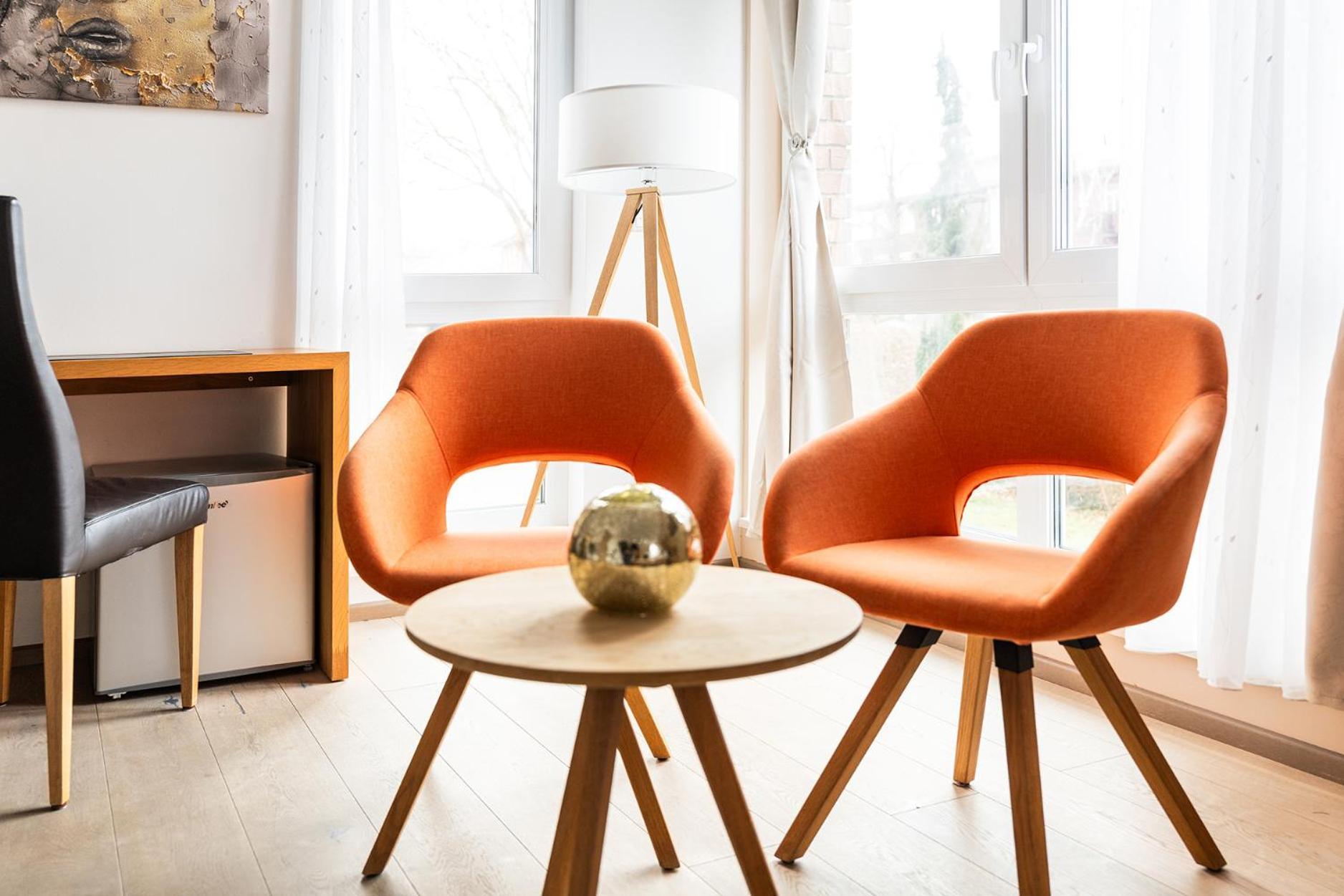 Hotel Vier Jahreszeiten An Der Therme & Kliniken Bad Krozingen Naehe Freiburg & Schwarzwald Ideal Fuer Wellness Kur & Business Ausfluege 24H Check In- Wlan & Parken Gratis Εξωτερικό φωτογραφία
